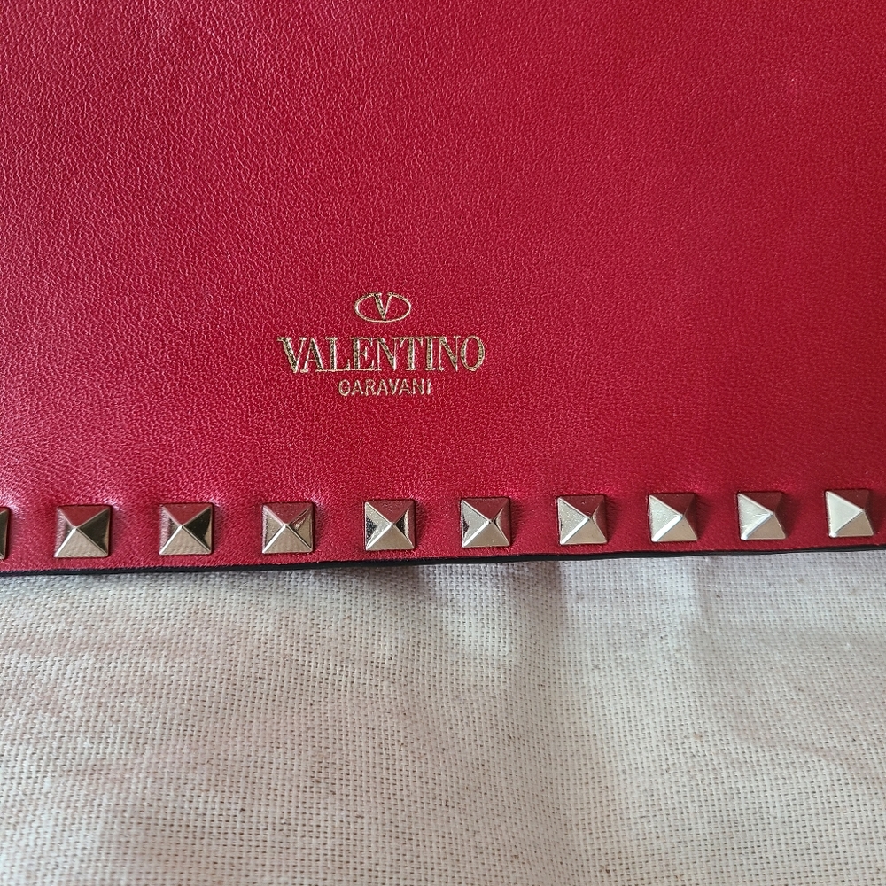 Valentino red rockstud clutch - Picture 7 of 16